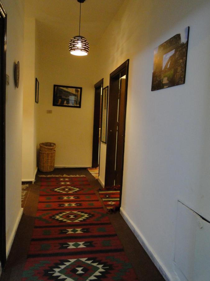 Gadara Rent Room Umm Qays ภายนอก รูปภาพ